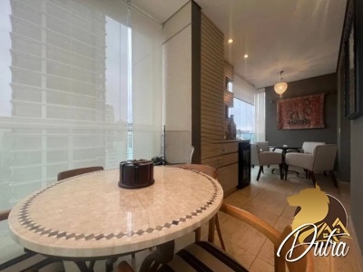 Edifício Claridge Moema 448m² 04 Dormitórios 04 Suítes 8 Vagas