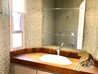 EDIFÍCIO ROSANA Itaim Bibi 198m² 04 Dormitórios 01 Suítes 2 Vagas