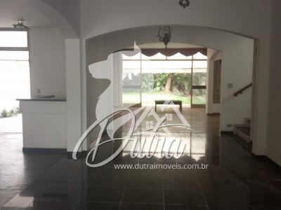 Casa de Vila Vila Madalena 343m² 04 Dormitórios 02 Suítes 6 Vagas
