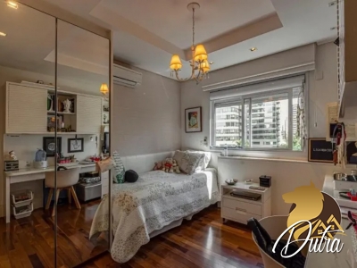 Uniqueness Cidade Monções 245m² 04 Dormitórios 04 Suítes 4 Vagas