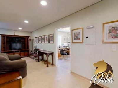 Clínica Indianópolis 335m² 02 Dormitórios 02 Suítes 3 Vagas