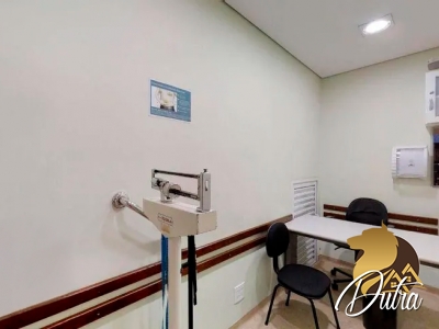 Clínica Indianópolis 335m² 02 Dormitórios 02 Suítes 3 Vagas
