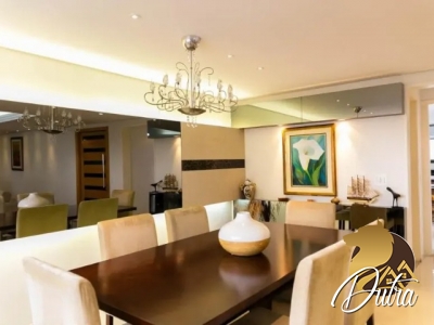 Edifício Adriana Aclimação 240m² 04 Dormitórios 02 Suítes 3 Vagas