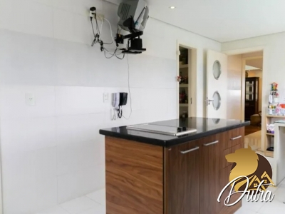 Edifício Adriana Aclimação 240m² 04 Dormitórios 02 Suítes 3 Vagas