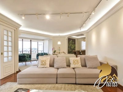 Parque dos Jerivás Moema 227m² 04 Dormitórios 02 Suítes 3 Vagas