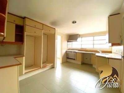 Edifício Itaúna Cerqueira César 250m² 04 Dormitórios 01 Suítes 2 Vagas