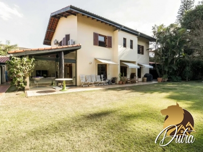 Padrão Jardim Panorama 410m² 04 Dormitórios 03 Suítes 3 Vagas