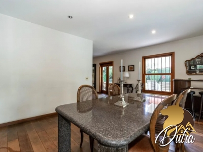 Padrão Jardim Panorama 410m² 04 Dormitórios 03 Suítes 3 Vagas