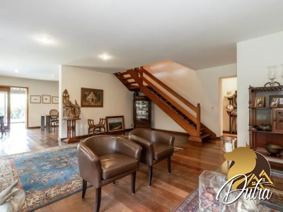 Padrão Jardim Panorama 410m² 04 Dormitórios 03 Suítes 3 Vagas